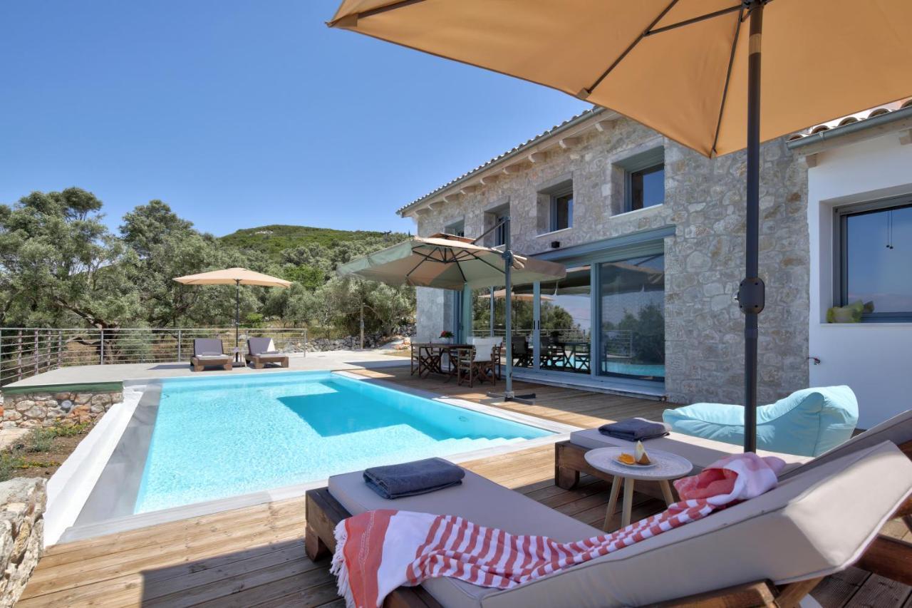 Tsakmakis Villas Luxury- Panoramic Sea View - Lefkada ซูกาเลดส์ ภายนอก รูปภาพ